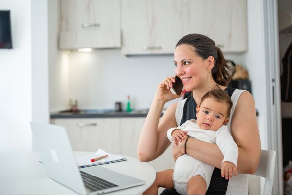 Juggling Responsibilities: Tips for Efficient Time Management as a Mom